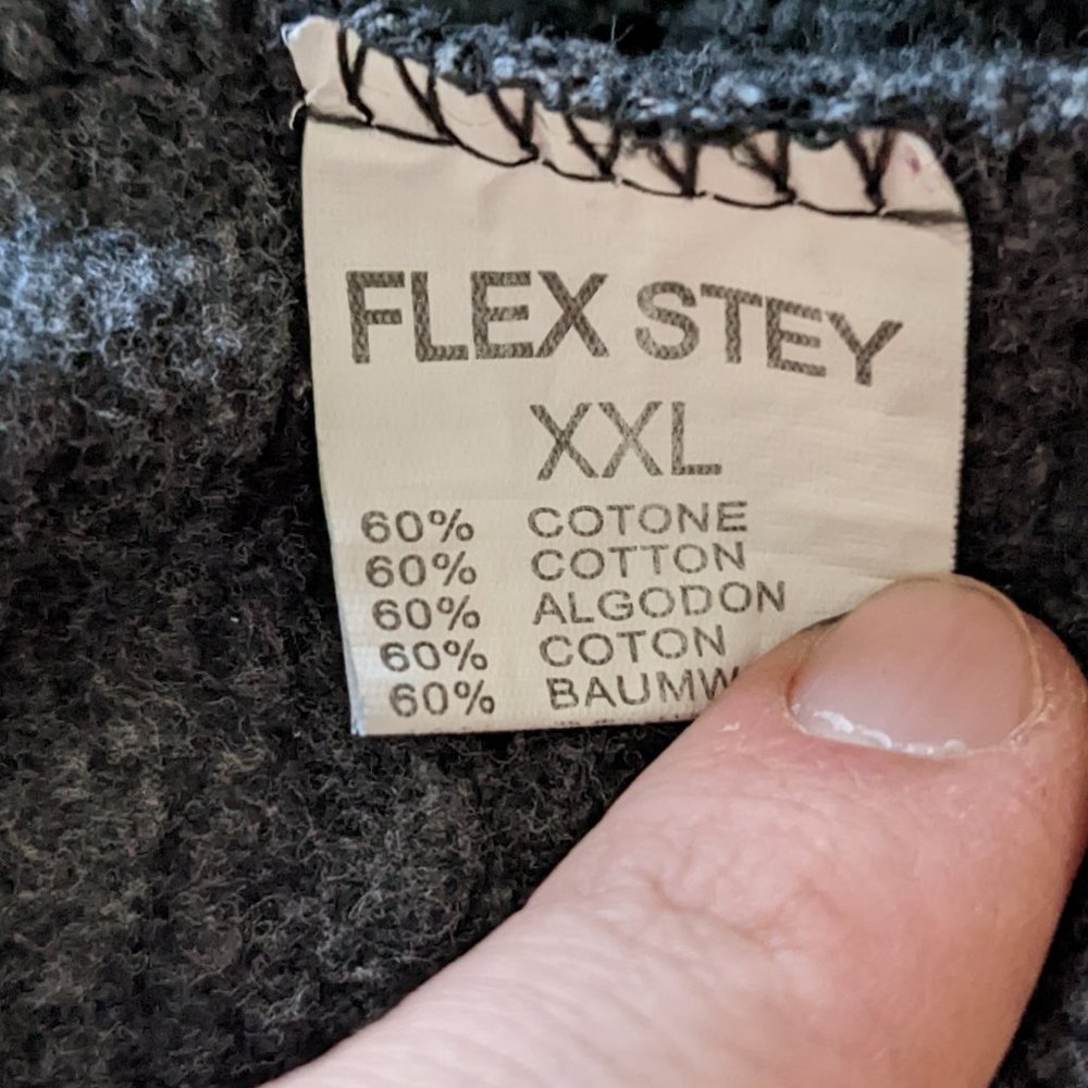 Men Gray-Black Stand-up Collar Sweater / Curvy design - Picture 8 of 9